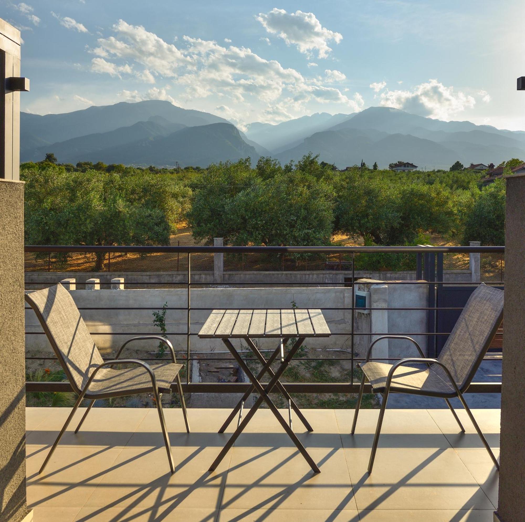 Olive All-Seasons Suites, Panel Hospitality Homes & Villas Litóchoron Esterno foto
